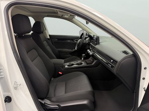 Used 2022 Honda Civic EX image 12