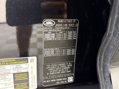 Used 2024 Land Rover Defender 110 X AWD/4WD image 20