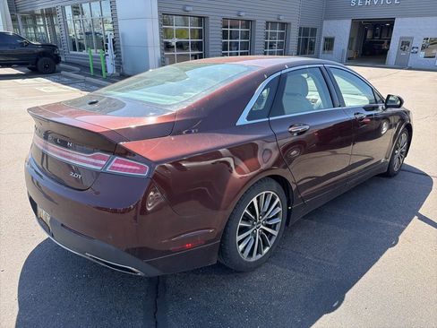 Used 2019 Lincoln MKZ Reserve FWD image 3