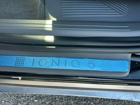 Used 2025 Hyundai Ioniq 5 Limited image 35