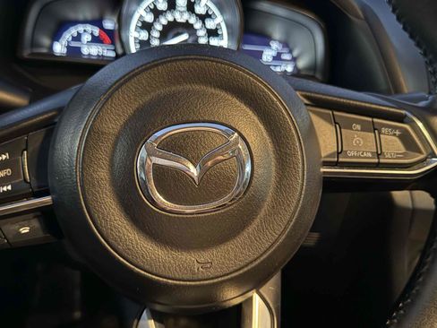 Used 2018 MAZDA MAZDA3 Touring FWD image 84