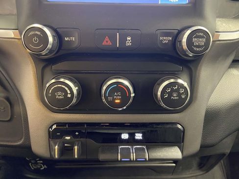 Used 2024 RAM 2500 Big Horn image 15