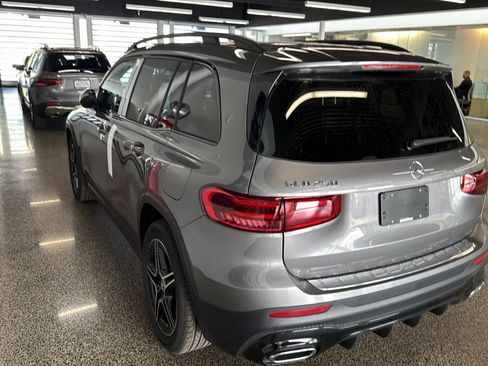 New 2026 Mercedes-Benz GLB 250 4MATIC image 3