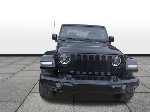 Used 2023 Jeep Gladiator Overland AWD/4WD image 2
