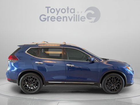 Used 2020 Nissan Rogue SL w/ Premium Package FWD image 7