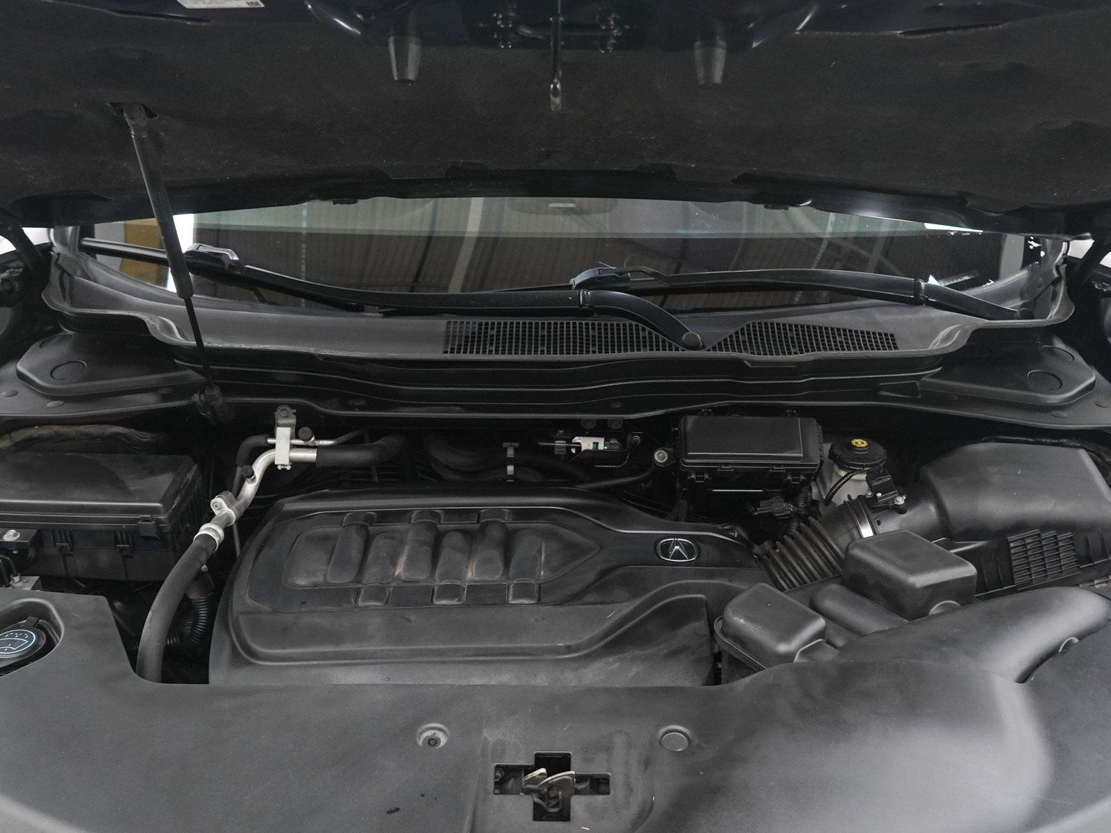 Used 2018 Acura MDX w/ Technology Package AWD/4WD image 31