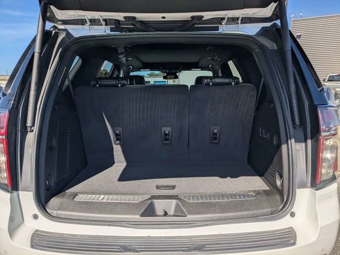 Used 2024 Chevrolet Tahoe Premier RWD image 12