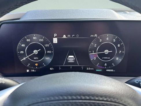 Used 2025 Kia Telluride SX X-Line AWD/4WD image 34