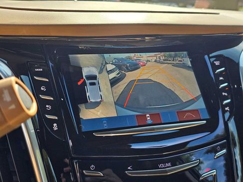 Used 2020 Cadillac Escalade ESV Platinum AWD/4WD image 29
