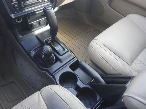 Used 2002 Toyota 4Runner SR5 image 12