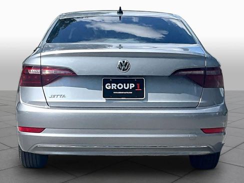 Used 2020 Volkswagen Jetta SE FWD image 5