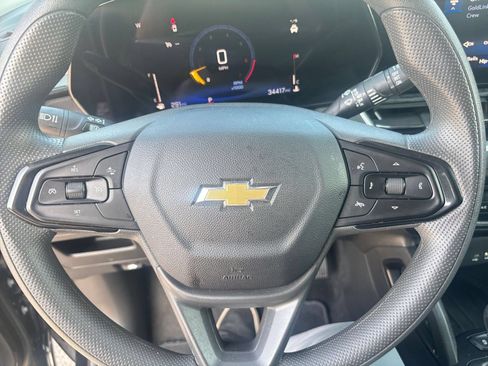 Used 2025 Chevrolet TrailBlazer LT FWD image 27