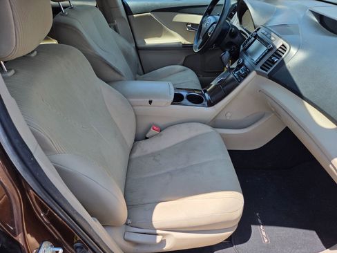 Used 2013 Toyota Venza LE AWD/4WD image 15