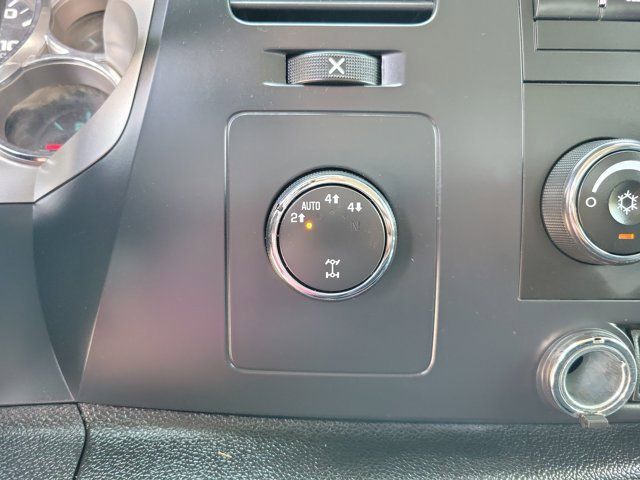Used 2008 Chevrolet Silverado 1500 LT w/ Power Pack Plus AWD/4WD image 18