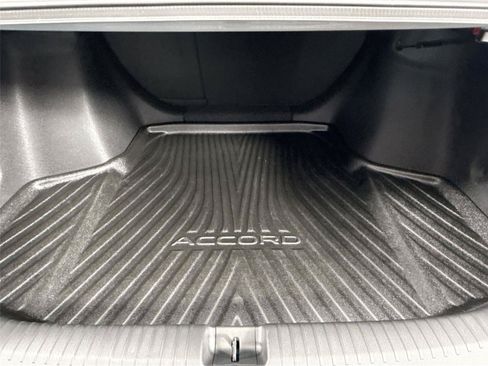 Used 2025 Honda Accord Sport image 34