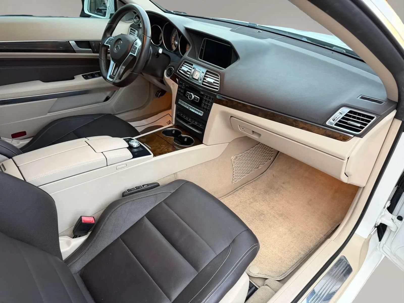 Used 2015 Mercedes-Benz E 400 Cabriolet w/ Premium 1 Package image 27