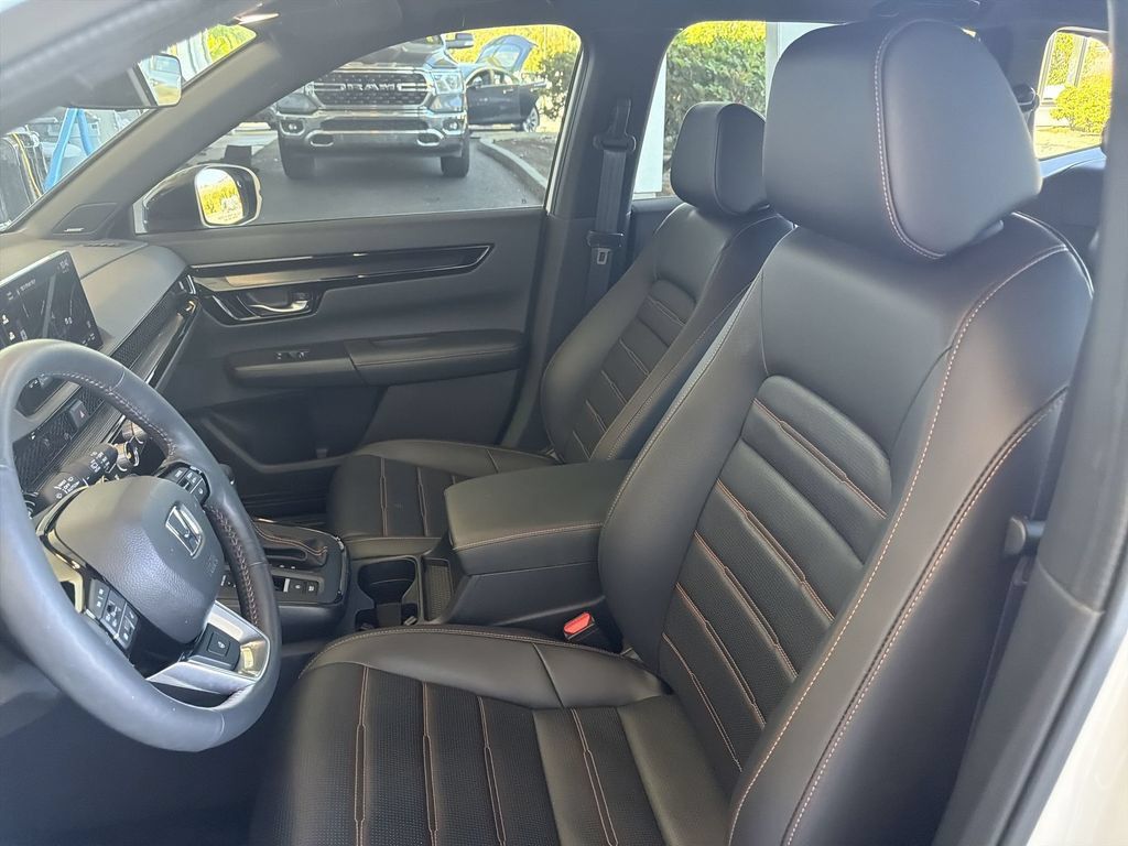Used 2024 Honda CR-V Sport Touring image 21