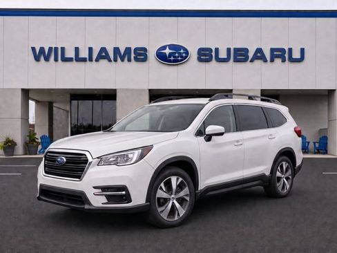 Used 2019 Subaru Ascent Premium AWD/4WD image 2