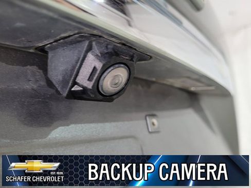 Used 2021 GMC Terrain SLT image 8