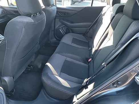 Used 2021 Subaru Outback 2.5i image 6