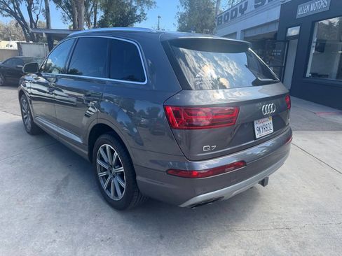 Used 2018 Audi Q7 3.0T Premium Plus image 4