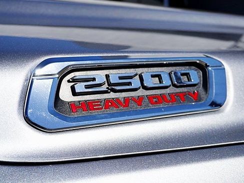 Used 2024 RAM 2500 Laramie image 11