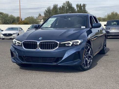 Used 2025 BMW 330i xDrive Sedan w/ Premium Package AWD/4WD image 2