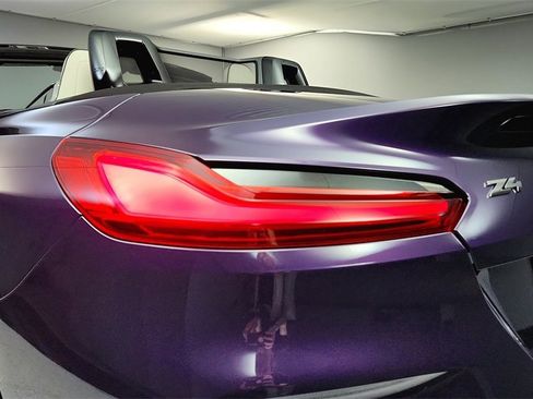 New 2026 BMW Z4 M40i w/ Premium Package image 32