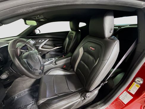 Used 2016 Chevrolet Camaro SS image 22