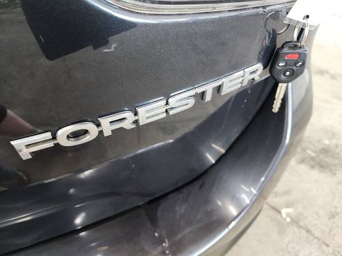 Used 2019 Subaru Forester Premium w/ All-Weather Package AWD/4WD image 41