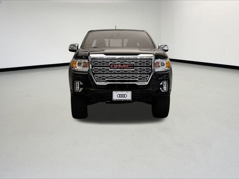 Used 2022 GMC Canyon Denali w/ Denali Black Edition Package image 8
