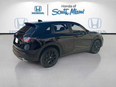 Used 2024 Honda HR-V Sport image 7