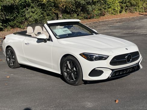 New 2026 Mercedes-Benz CLE 300 4MATIC Cabriolet image 7