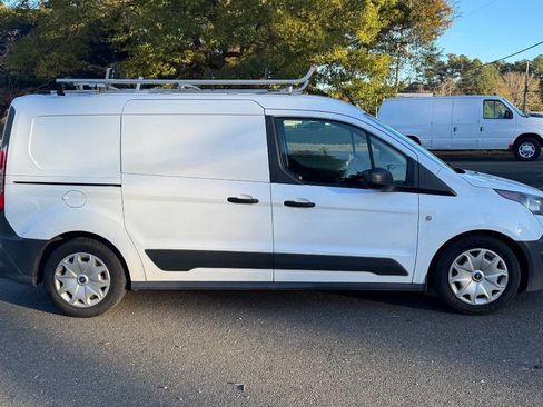 Used 2017 Ford Transit Connect XL image 7