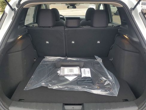 New 2026 Nissan Kicks SV image 8