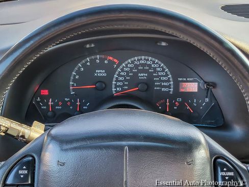 Used 2000 Chevrolet Camaro Z28 w/ SS Performance/Appearance Pkg RWD image 17