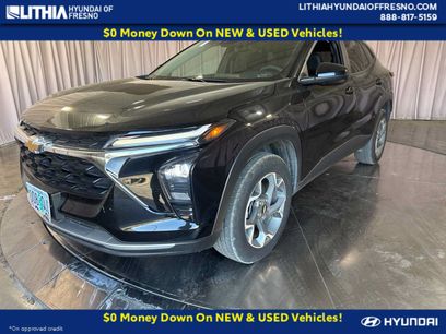 Used 2025 Chevrolet Trax LT