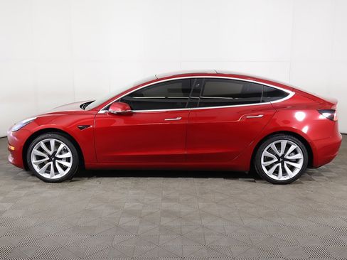Used 2018 Tesla Model 3 Long Range image 17