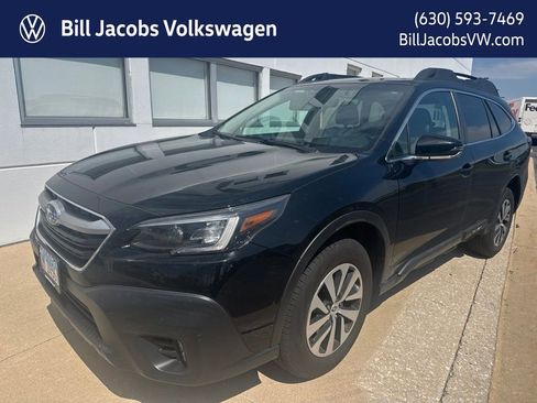Used 2022 Subaru Outback Premium AWD/4WD image 1
