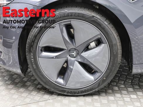 Used 2019 Tesla Model 3 Long Range AWD/4WD image 27