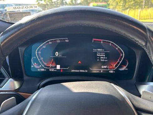 Used 2022 BMW 330i xDrive Sedan w/ Driving Assistance Package AWD/4WD image 21