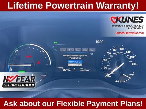 Used 2025 Toyota Sienna LE image 15