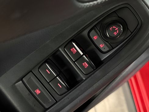 Certified 2025 Subaru Crosstrek 2.0i Premium image 20