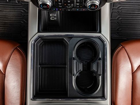 Used 2019 Ford F250 King Ranch w/ King Ranch Ultimate Package image 28