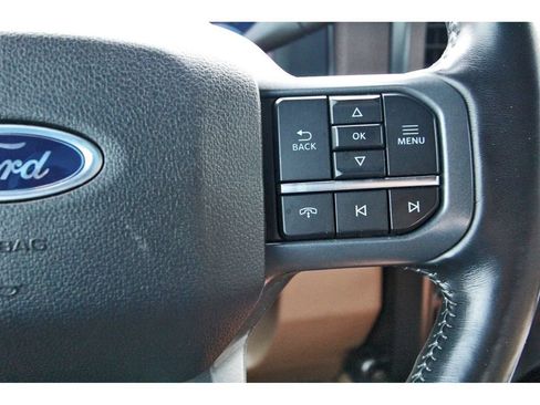 Certified 2024 Ford F350 Lariat w/ Lariat Ultimate Package AWD/4WD image 19