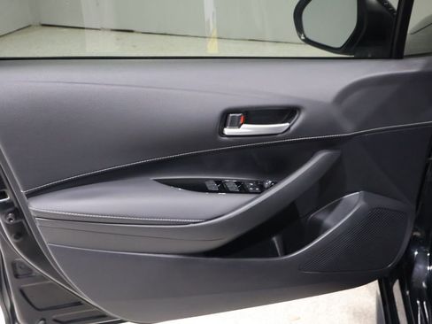 Used 2024 Toyota Corolla SE image 13