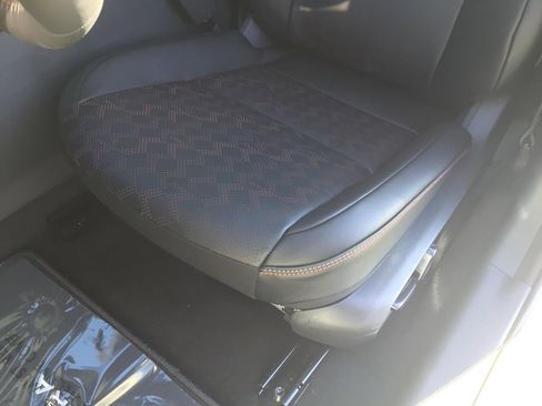 New 2026 Nissan Sentra SR w/ SR Premium Package image 10