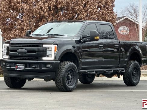 Used 2019 Ford F350 Lariat w/ Lariat Ultimate Package image 9