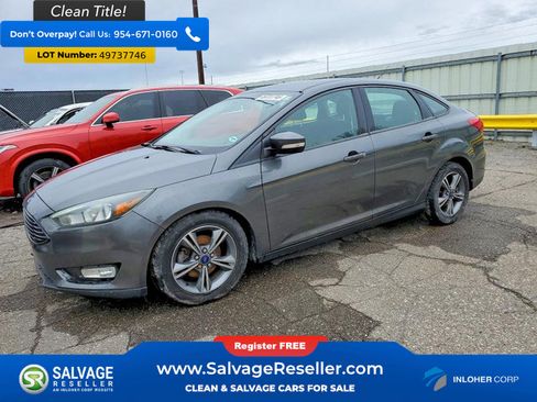 Used 2017 Ford Focus SE FWD image 1