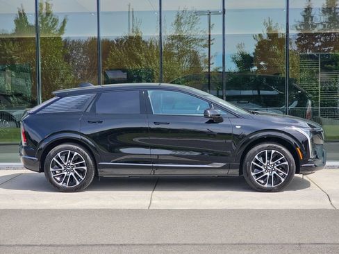 New 2026 Cadillac Optiq Sport 1 AWD/4WD image 6